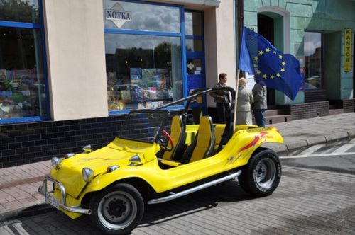 Deszczowy happening - galeria