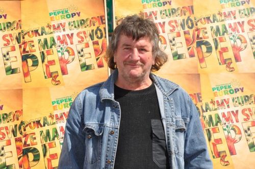 Deszczowy happening - galeria