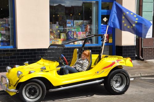 Deszczowy happening - galeria