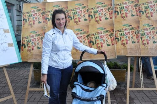 Deszczowy happening - galeria