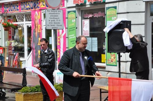 Deszczowy happening - galeria