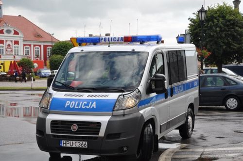 Deszczowy happening - galeria