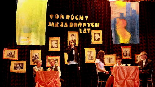 Powróćmy jak za dawnych lat ...  czyli święto patronki szkoły