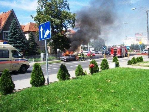 Spłonęło Audi - zdjęcia