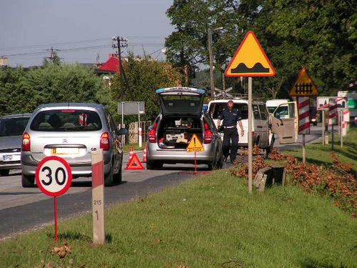 Wypadek motocyklisty - zdjęcia