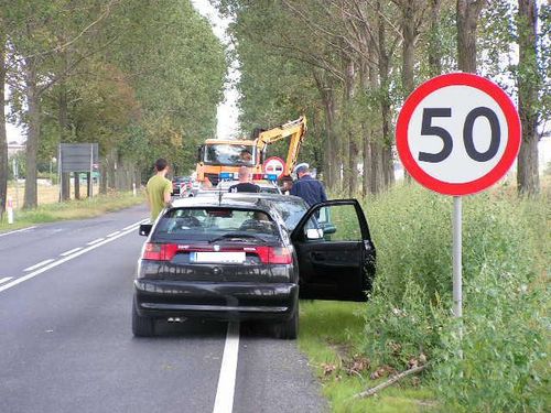 Wypadek motocyklisty - zdjęcia