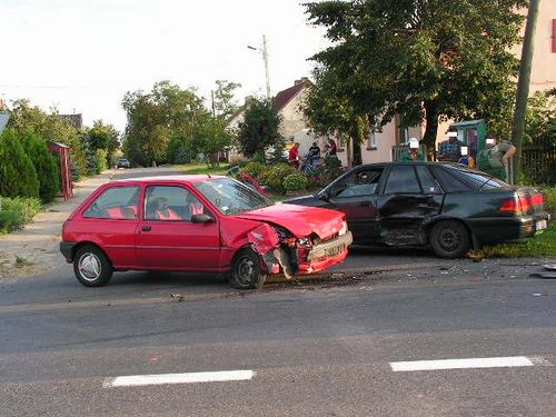 Efekt wyprzedzania na skrzyżowaniu - zdjęcia