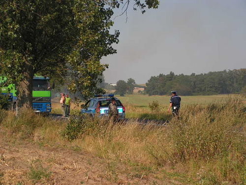 Spłonęła przyczepa z sianem - zdjęcia