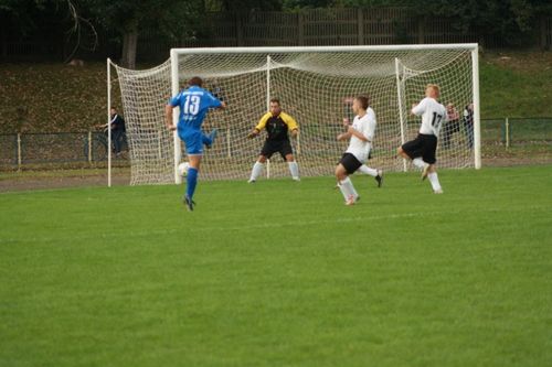 Kania rozgromiła Promień 10:0  - galeria