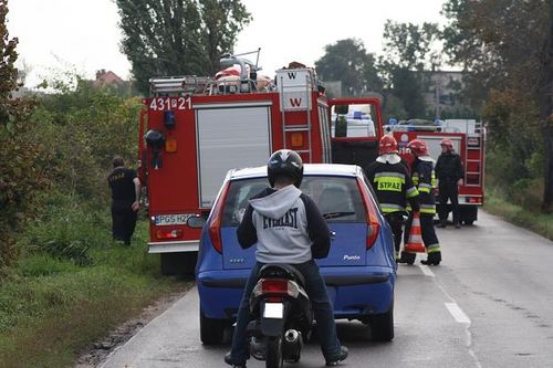 Dachowała na prostej - zdjęcia
