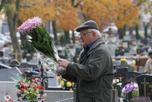 Przed dniem Wszystkich Świętych - galeria