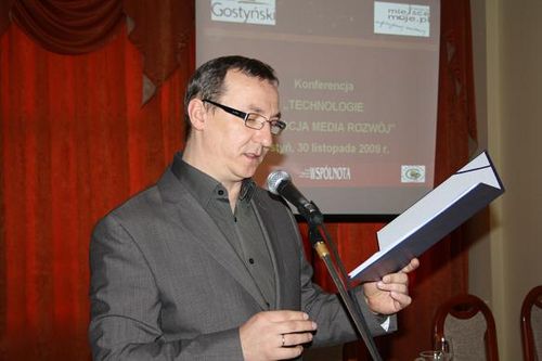 Dyskutowali o nowoczesnej  komunikacji - zdjęcia