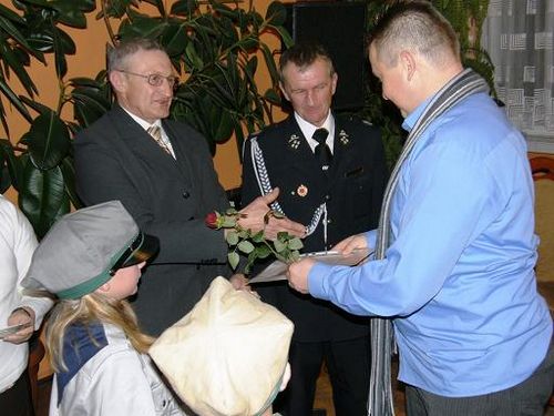 Plac zabaw na Mikołaja - zdjęcia