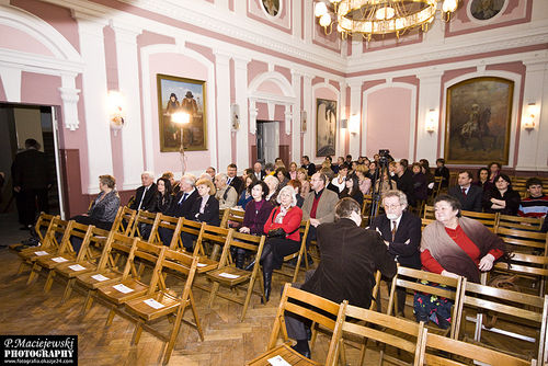 Aukcja ze świątecznym przesłaniem - galeria