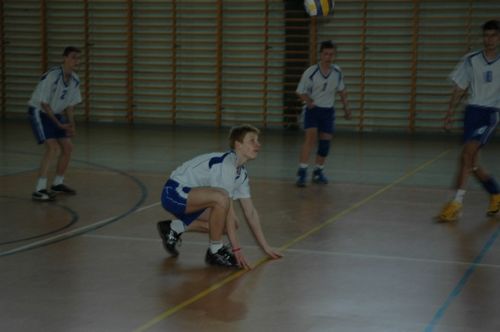 Seniorzy przegrywają, młodzicy w kratkę (galeria)