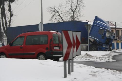 Wystarczy niegroźne zdarzenie - zdjęcia