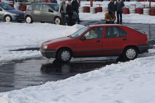 Poślizg kontrolowany - zdjęcia
