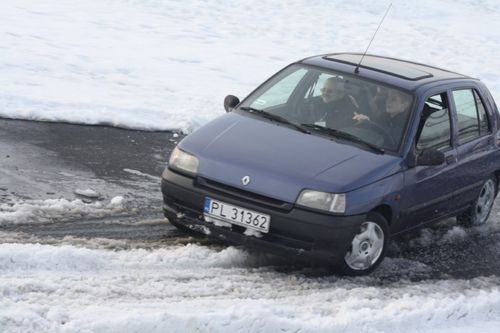 Poślizg kontrolowany - zdjęcia
