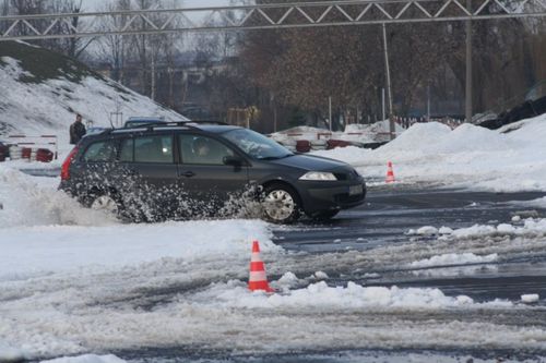 Poślizg kontrolowany - zdjęcia