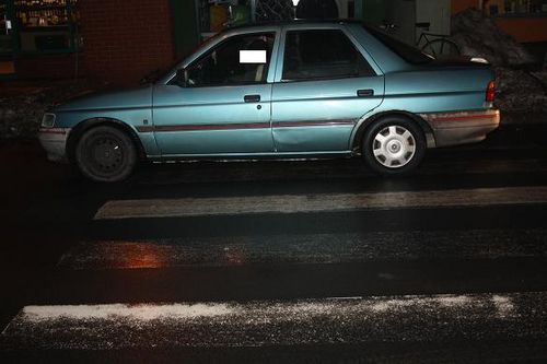 Wypadek na przejściu dla pieszych - zdjęcia