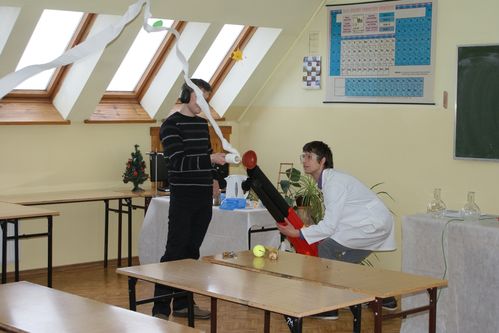 Wściekły azot w szkole (zdjęcia)