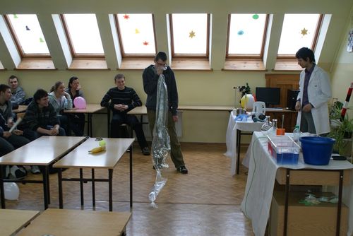 Wściekły azot w szkole (zdjęcia)