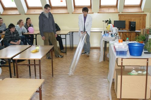 Wściekły azot w szkole (zdjęcia)