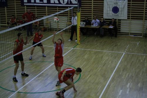 Siatkarze UKS nadal się liczą - galeria