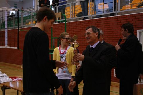Siatkarze UKS nadal się liczą - galeria