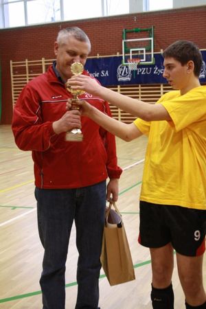 Siatkarze UKS nadal się liczą - galeria