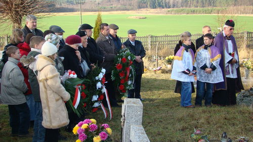 W hołdzie rozstrzelanym (galeria)