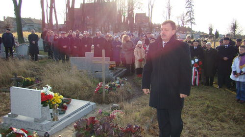 W hołdzie rozstrzelanym (galeria)
