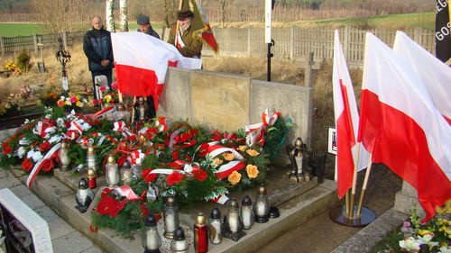 W hołdzie rozstrzelanym (galeria)