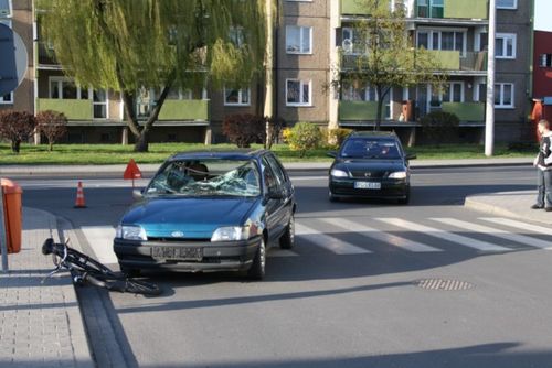 Kolejny rowerzysta w szpitalu - zdjęcia