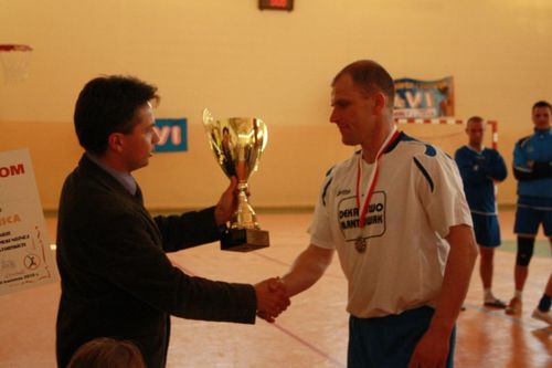 Halowa niespodzianka - fotorelacja