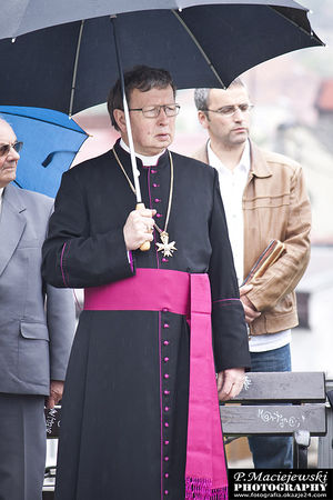 Deszczowa manifestacja - galeria