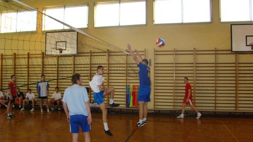 Siatkarski Turniej Mikołajkowy (galeria)