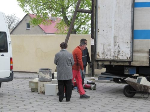 Zebrali 7 ton odpadów - zdjęcia