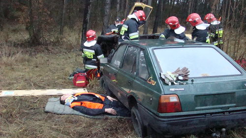 Symulowany wypadek (galeria)