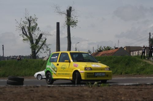 Ostra jazda na kartodromie - galeria