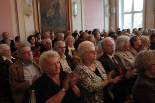 Zaśpiewali dla powodzian - galeria