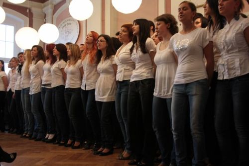 Zaśpiewali dla powodzian - galeria