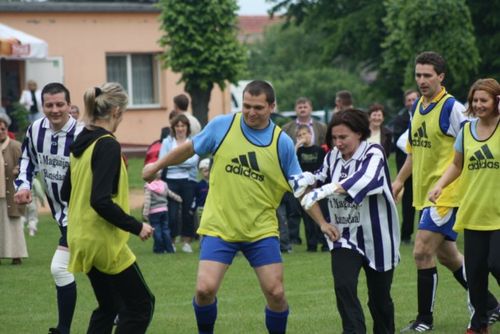 Media pokonały samorządowców - galeria