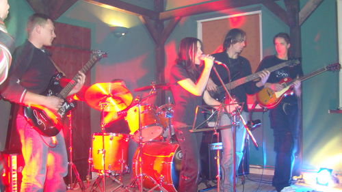 Crash po debiucie (galeria)