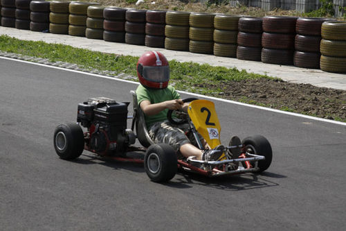 Zafascynowani kartingami - zdjęcia