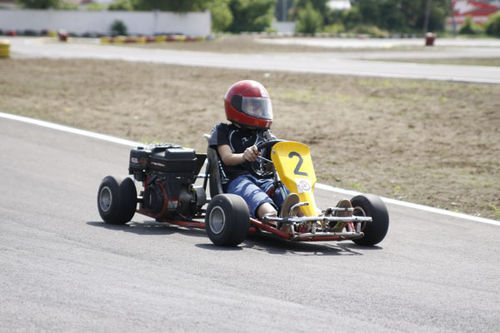 Zafascynowani kartingami - zdjęcia