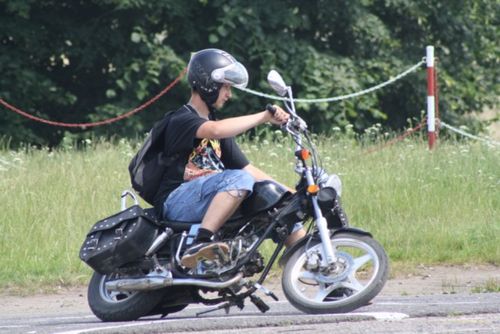 Skuterami do Cichowa - zdjęcia