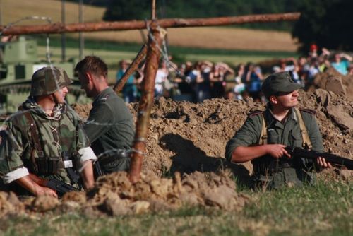 Rozpętali prawdziwa wojnę - fotorelacja