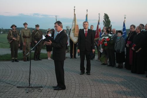 Uczcili pamięć bohaterów - galeria