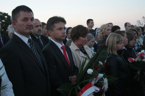 Uczcili pamięć bohaterów - galeria